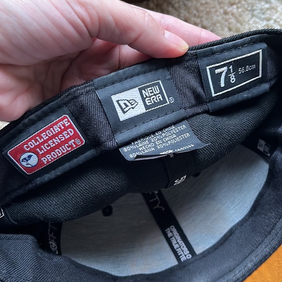 Iowa Hawkeyes cap - Picture 7 of 9